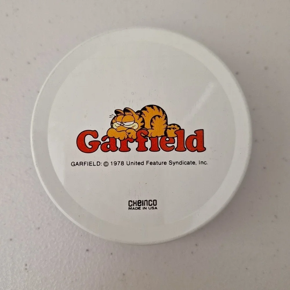 Vintage 1978 Garfield The Cat Valentines Metal Tin Trinket Box 'Lighthearted' US